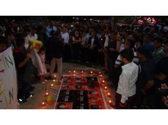 Suruç’taki Terör Saldırısında Hayatını Kaybeden 32 Kişi İçin Batman’da Anma Etkinliği Düzenlendi