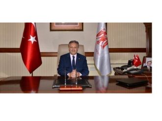 Vali Kahraman’dan Kemaliyede Düşerek Hayatını Kaybeden Sporcu İçin Taziye Mesajı