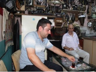 Tarih Kokan Eşyalar Arasında Çay Keyfi