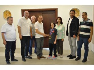 Avrupa Şampiyonu Zeynep Taşkın Çtso’yu Ziyaret Etti