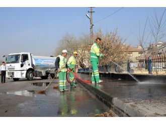 Mamak’ta Köşe Bucak Temizlik