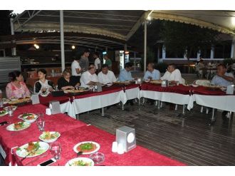 Yüzbaşı Sadık Tatar’a Veda Yemeği