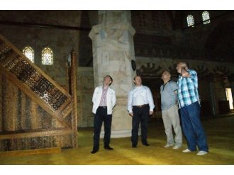 Camiler Şehrinden Gelip, Yeşil Cami’ye Hayran Kaldı