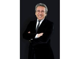 Basın Özgürlüğü Ödülü Can Dündar’a