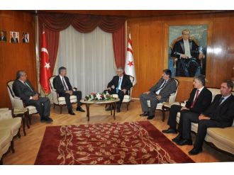 Kktc Başbakanı Kalyoncu, Görev Süresi Dolan Büyükelçi Akça’yı Kabul Etti