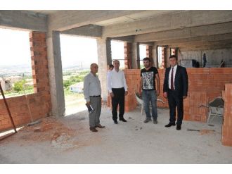 Bahşılı Kaymakamı Polat Okul İnşaatlarını İnceledi