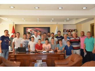 Alaplı Belediye Başkanı Tekin Güreşçileri Kırkpınar’a Uğurladı