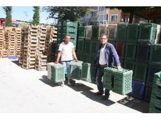 Yozgat’ta Pazarcı Esnafı Toptancı Halini Bekliyor