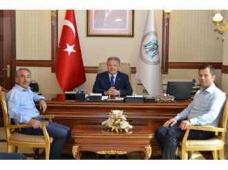 Ak Parti Erzincan Milletvekili Dr. Talha Erol Durmaz’dan Vali Kahraman’a Ziyaret
