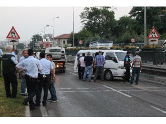 5 Araç Kazaya Karıştı: 3 Yaralı