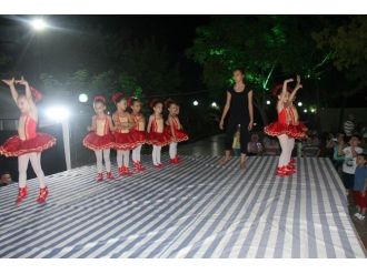 Sarıgöllüler İlk Kez Bale Gösterisi İzledi