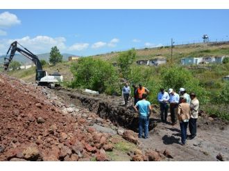 Başkan Köksoy Belediyenin Yenimahalle’deki Çalışmalarını Yerinde İnceledi