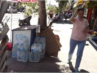 Kavurucu Sıcakta Su Tepeleri