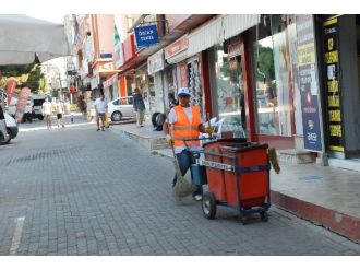 Didim Sokaklarına Kadın Eli Değiyor