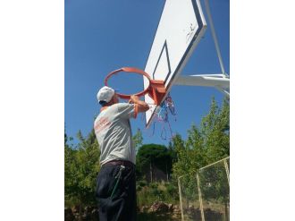Basketbol Sahalarına Bakım
