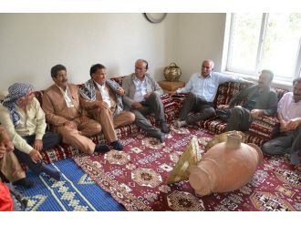 Erciş Belediyesi ‘Dengbejlik’ Kültürünü Yaşatacak