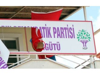 Kemer’de Hdp Binasına Saldırı