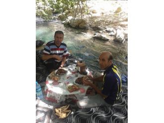 Batmanlılar Serinlemek İçin Beyaz Su’ya Akın Ediyor