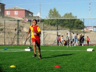 Hasangazi Köyünde Yaz Futbol Kursları Başladı