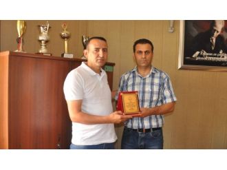 Kahta Fed’e Şükran Plaketi Verildi