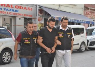 Kapkaç Şüphelisi Suçüstü Yakalandı
