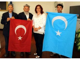 Başkan Çerçioğlu Uygur Türklerine Sahip Çıktı