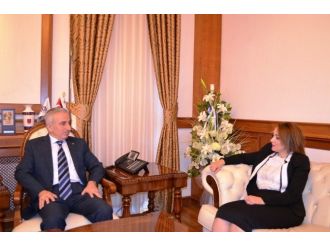 Sankon Genel Başkanı Atasoy, Vali Kamçı’yı Ziyaret Etti