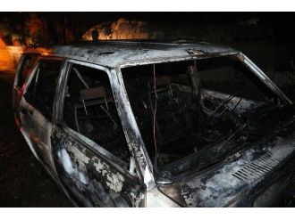 Ağrı’da Bir Araç Yakıldı