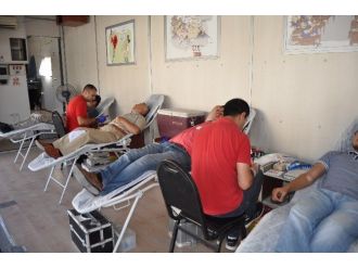 İki Günde 100 Ünite Kan Bağışında Bulunuldu