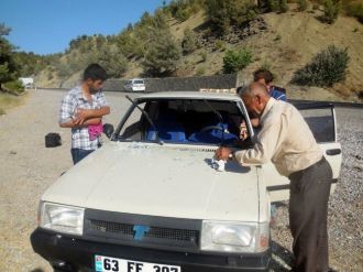 Eriyen Asfalt Sürücülerin Kabusu Oldu