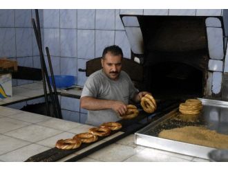 50 Derece Varan Sıcakta Ekmek Parası Mücadelesi Veriyorlar