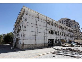 Yenimahalle Belediyesi Okul Tadilatlarına Başladı