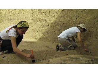 Ayanis Kalesi’ndeki Kazı Çalışmaları