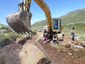 Samistal’de İş Makineleri Kontak Açtı