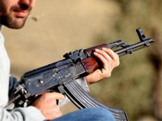 Karakola Erzak Taşıyan Araç Pkk Tarafından Gasp Edildi