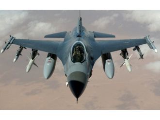 Savaş Uçakları Bomba Yağdırdı: En Az 55 Ölü