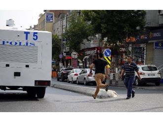 (Okmeydanı’nda Polise Silahlı Saldırı: 2 Yaralı