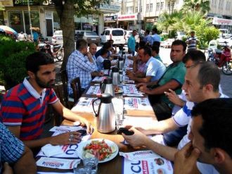 Yetiştirme Yurdunda Büyüyenler Biraraya Geldi