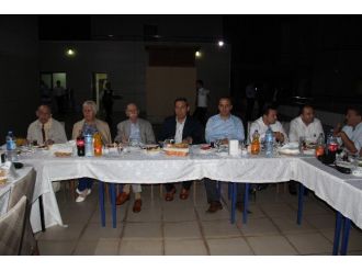 Başkan Uysal Gazetecilerle Buluştu