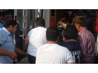 Belediye Otobüsü Yayaya Çarptı: 1 Yaralı