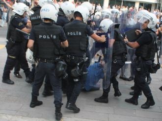 33 Kişi Gözaltına Alındı