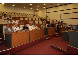 Belediye Meclisi 5 Cami Yerini Maliyeye Verecek