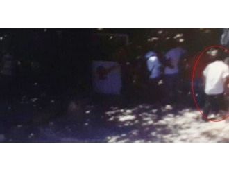 Canlı Bombanın Amara Kültür Merkezi’ne Girdiği Anlar Kamerada