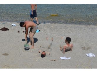 Van Gölü Sahilleri Dolup Taştı