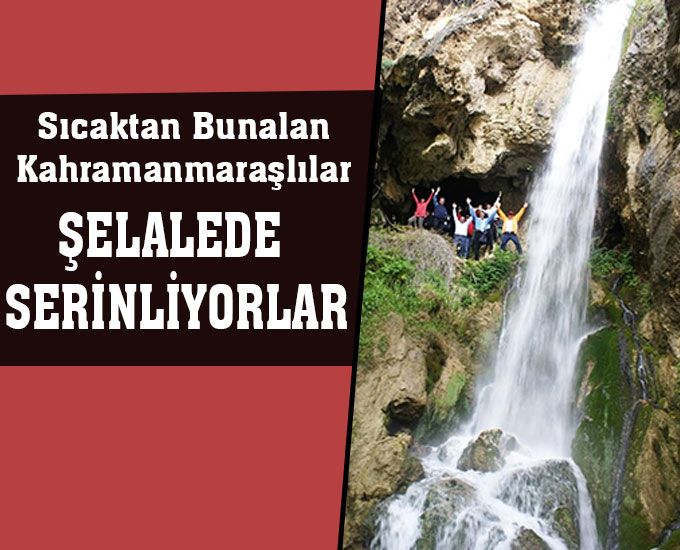 Şelalede Serinliyorlar