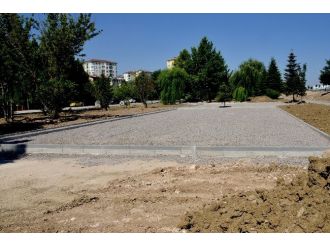 Tepebaşı Park Ve Bahçeler Müdürlüğü Ekiplerinin Çalışmaları