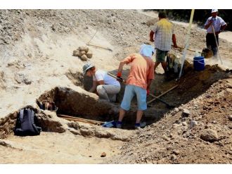 Kurtarma Kazısında Mezar Sayısı 40’a Yükseldi