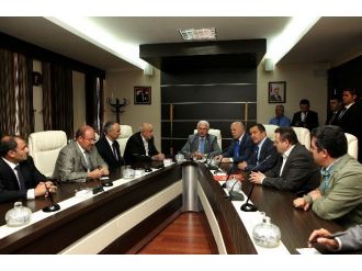 Atatürk Üniversitesi Ve Erzurum Büyükşehir Belediyesi, Lisansüstü Programlara Yönelik İş Birliği Protokolü İmzaladı