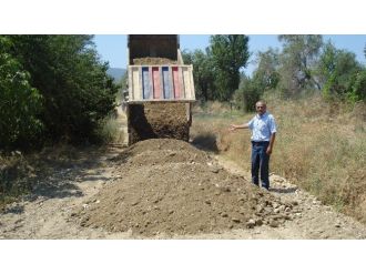 Sarıgöl Ziraat Odası Ova Yollarına Çakıl Döküyor