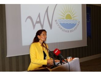 Van’da “Madde Bağımlılığı Ve Sosyal Politikalar” Konferansı